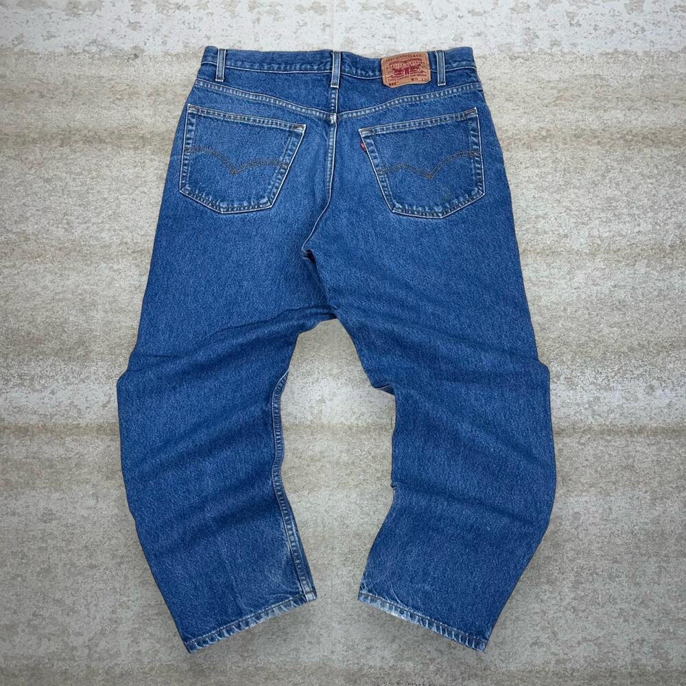 Vintage 90s Levis Jeans 550 38x30 Relaxed Fit Medium Wash Denim Paper Tag